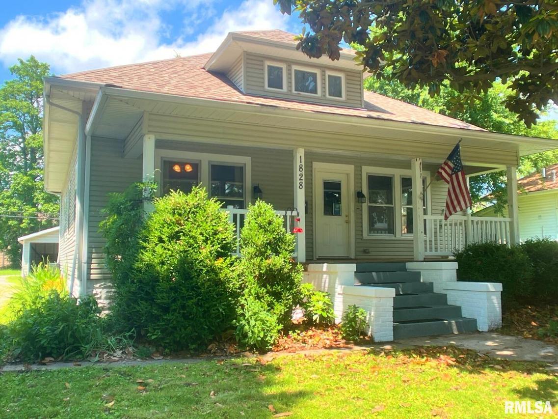 1828 Edith St., Murphysboro, IL 62966