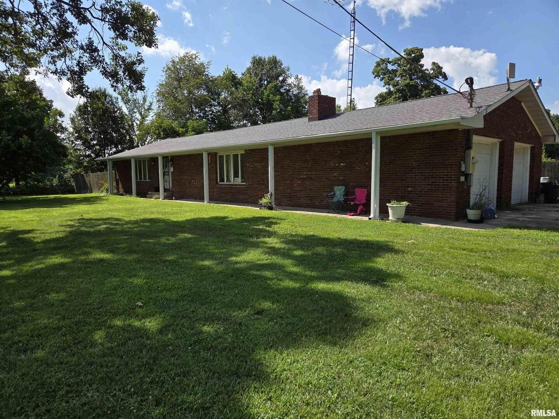 2835 State Route 161 Hwy., Centralia, IL 62801