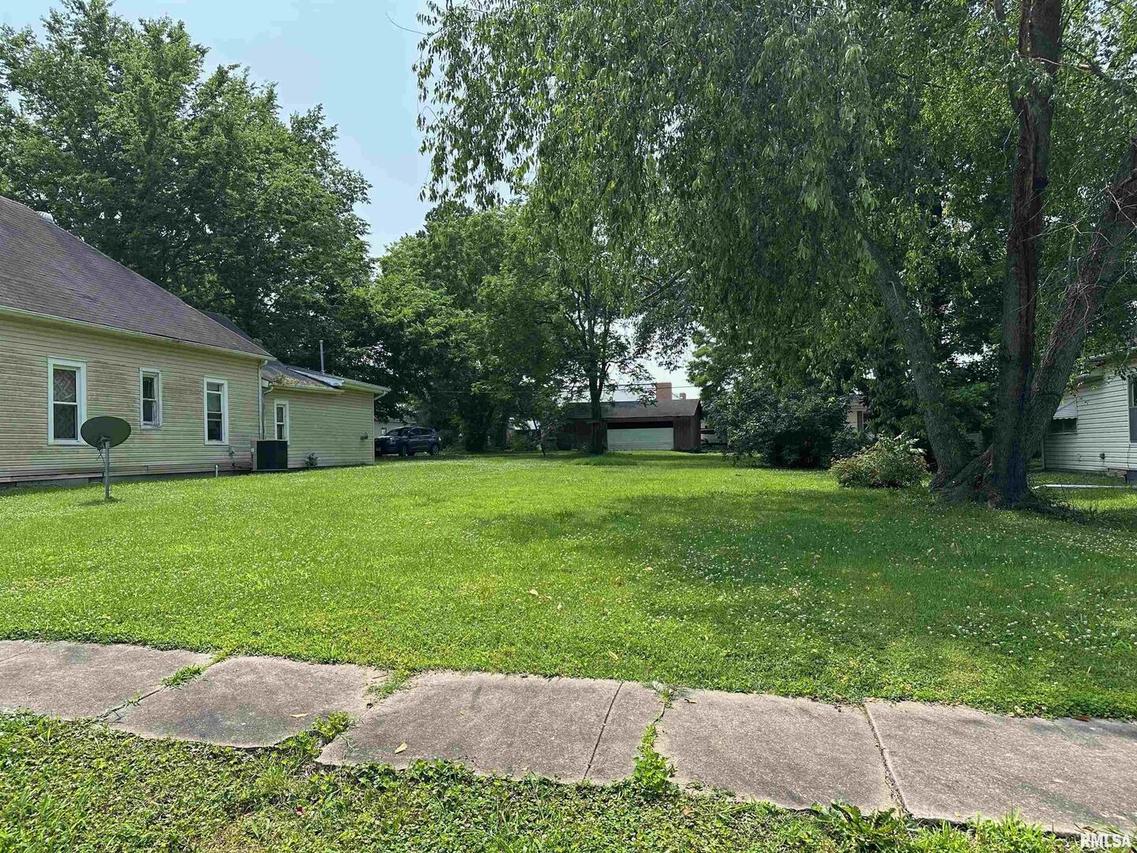 603 S Jesse St., Christopher, IL 62822