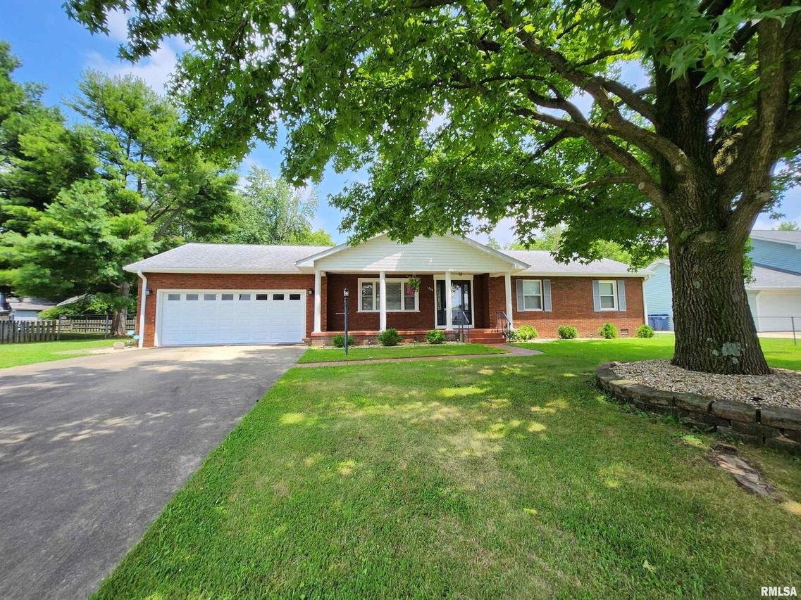 1208 Plum Ave., Mt Vernon, IL 62864