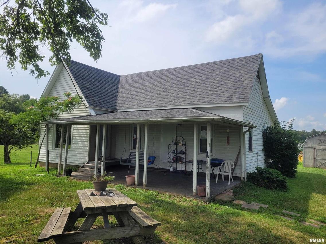 10192 E Davis Rd., Mt Vernon, IL 62864