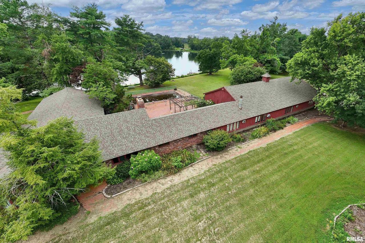 73 Minetree Ln., Carbondale, IL 62901