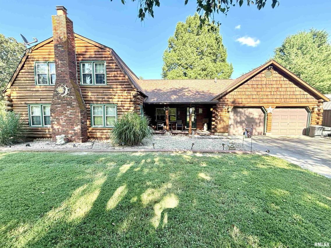 3638 Hotze Rd., Salem, IL 62881