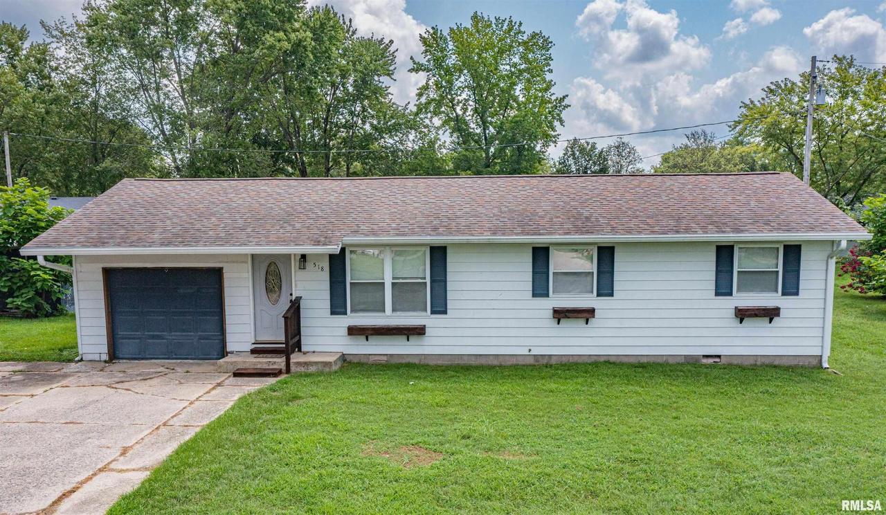 518 Roddy Rd., Salem, IL 62881