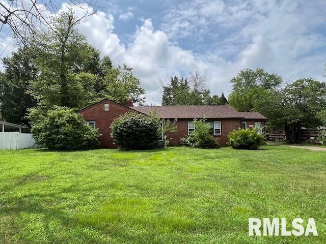 1403 W Hendrickson St., Marion, IL 62959