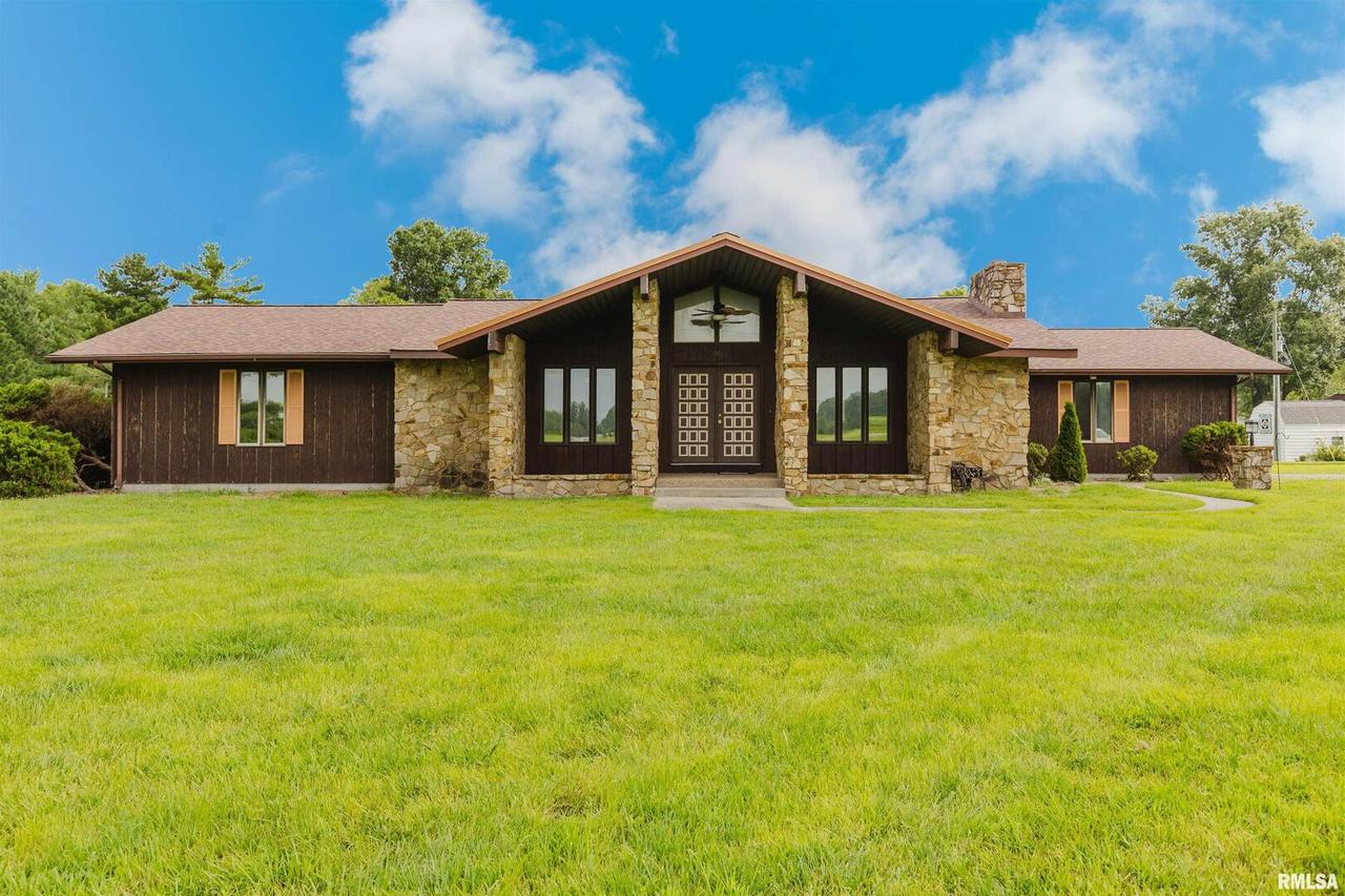 15694 Moellers Rd., Marion, IL 62959