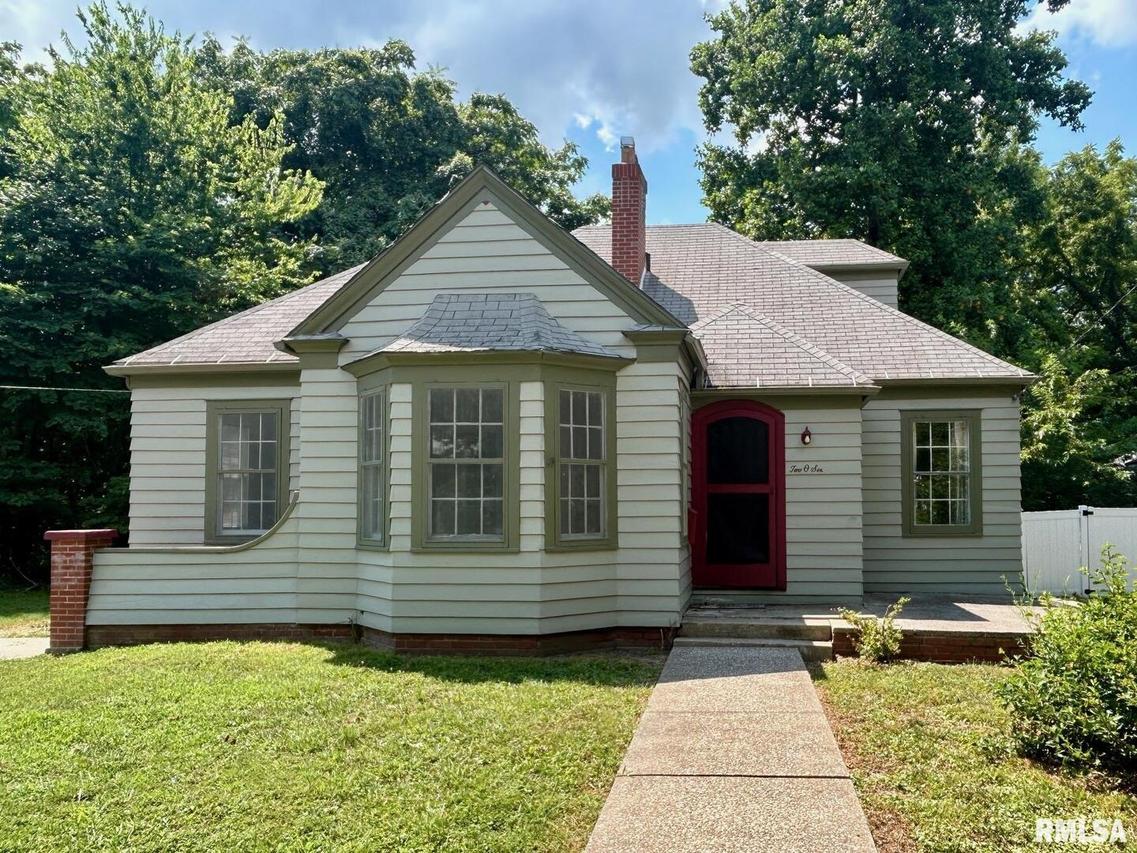 206 S Maple St., Carbondale, IL 62901