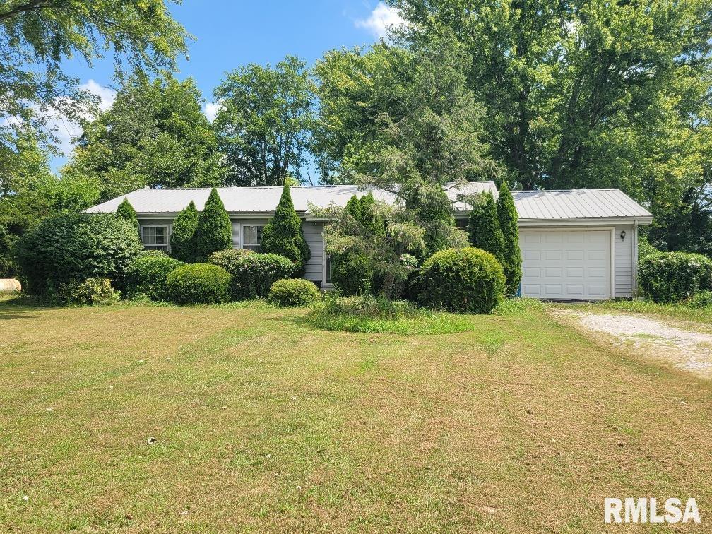 10554 N State Route 142 Hwy., Mt Vernon, IL 62864