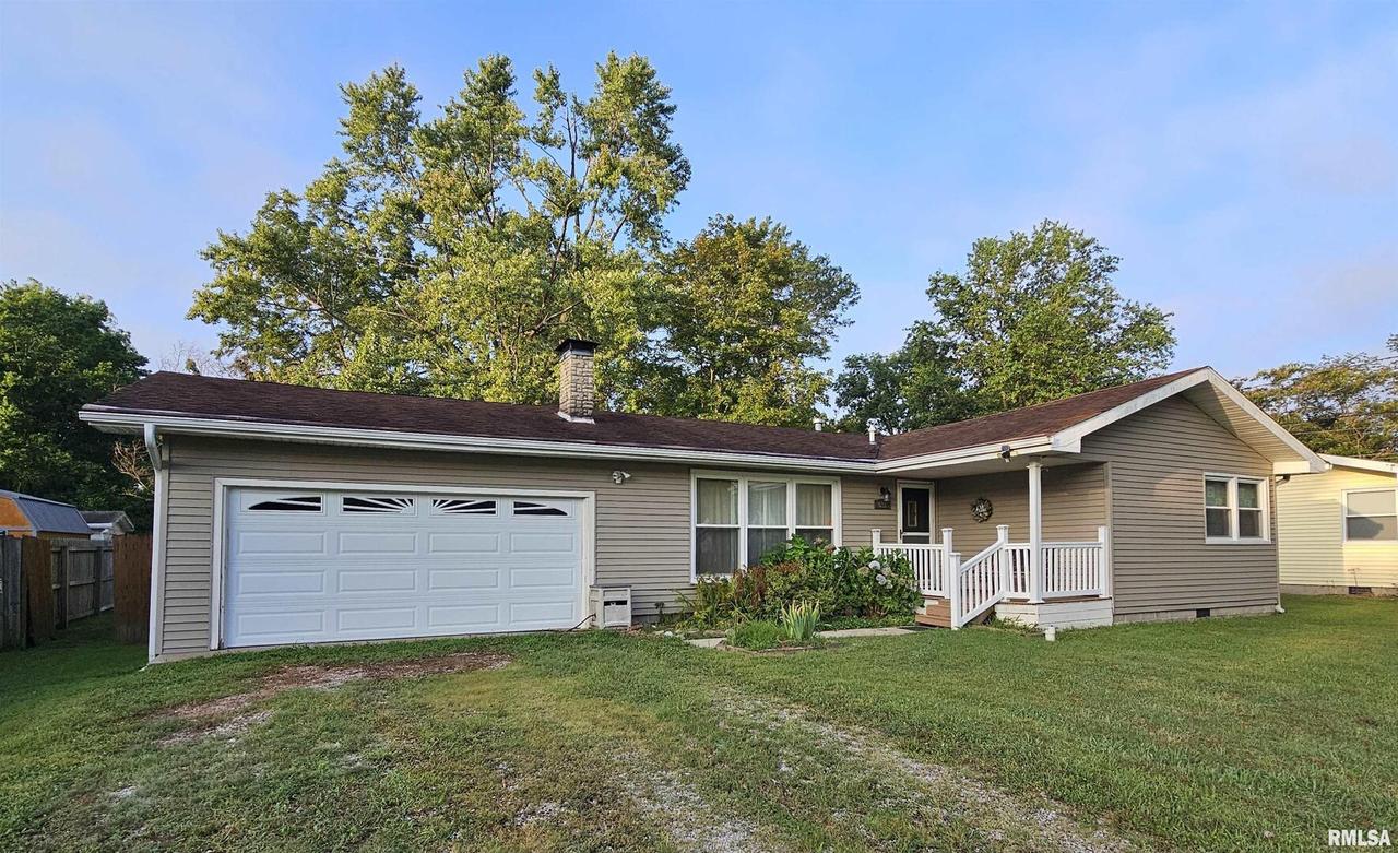 521 W Park St., Salem, IL 62881