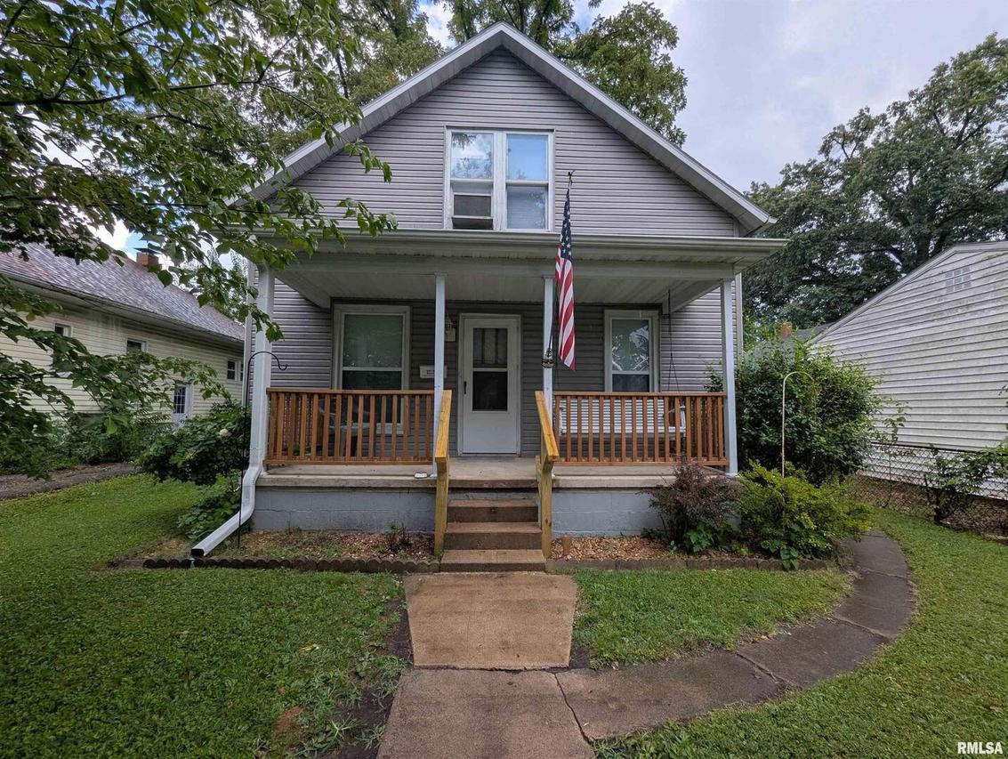 627 S Sycamore St., Centralia, IL 62801
