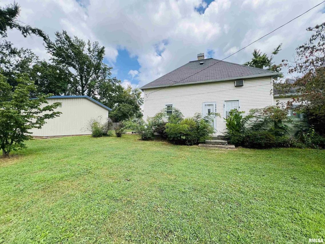 2301 N Main St., Eldorado, IL 62930