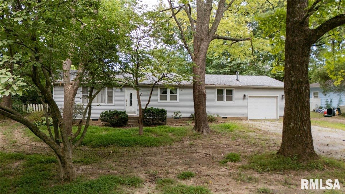 272 Church Camp Rd., Makanda, IL 62958