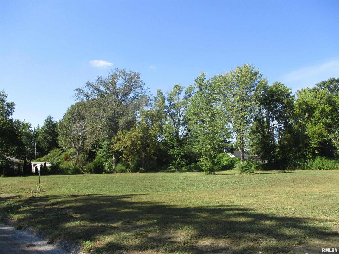 0000 Buchanan St., Benton, IL 62812