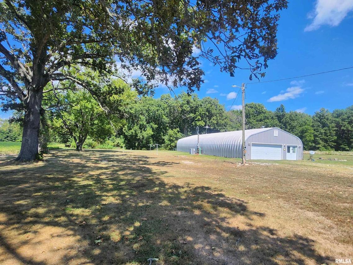 6707 Mockingbird Rd., Tamaroa, IL 62888