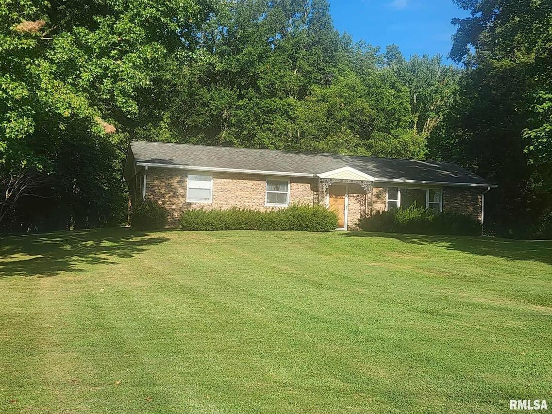 502 S Mayor Caliper St., Carterville, IL 62918