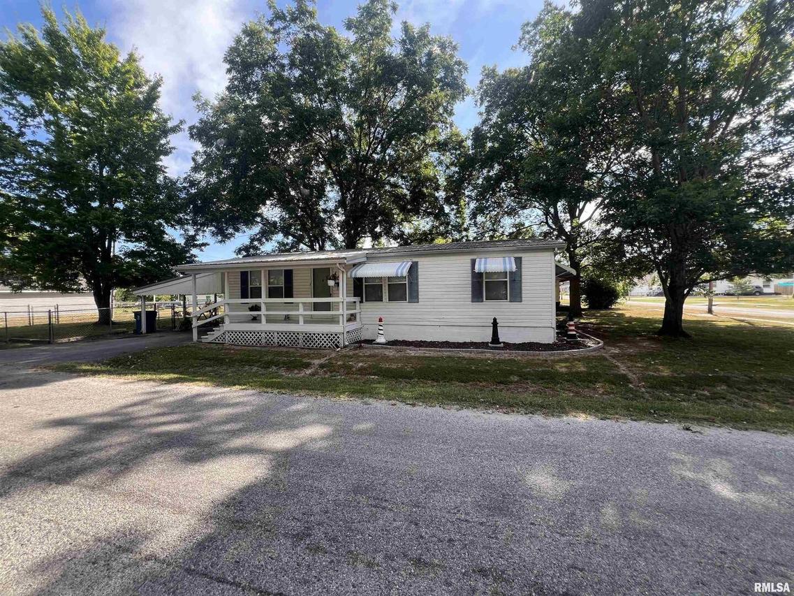 511 W Helen Ave., Christopher, IL 62822