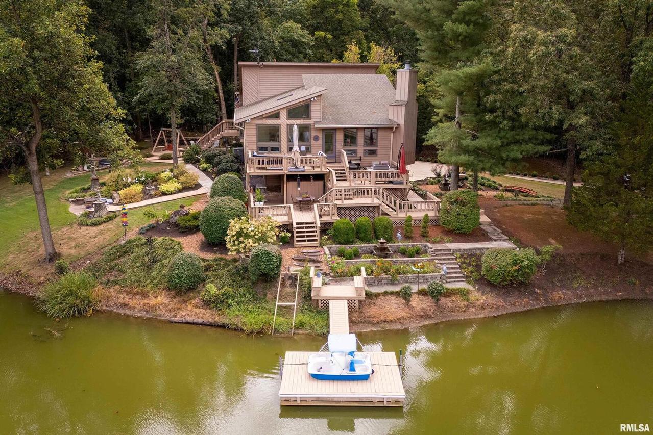 173 Lake Indian Hills Cir., Carbondale, IL 62902