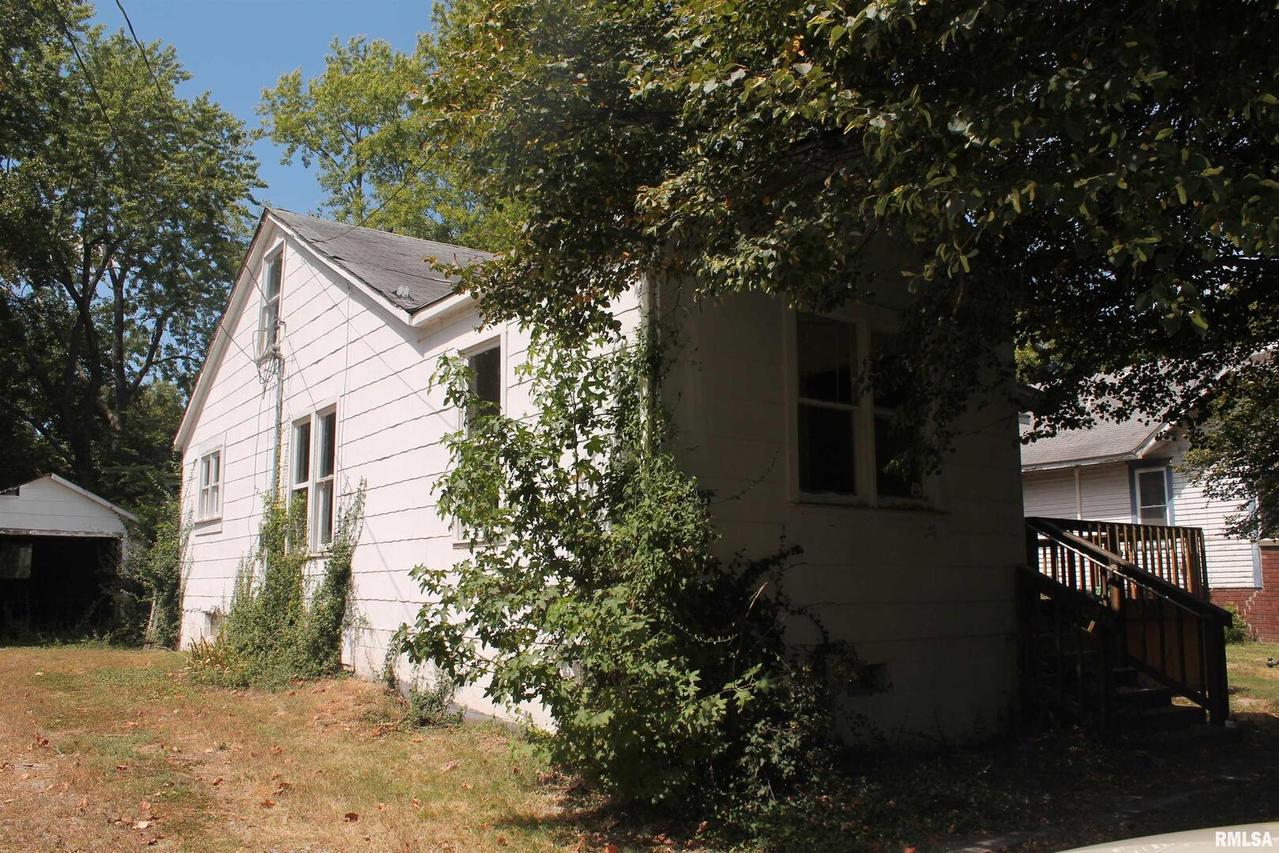 710 N Carico St., Carbondale, IL 62901