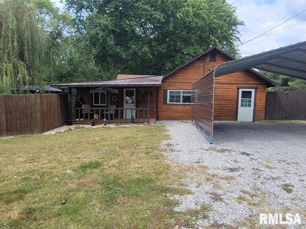 820 White Ave., Mt Vernon, IL 62864