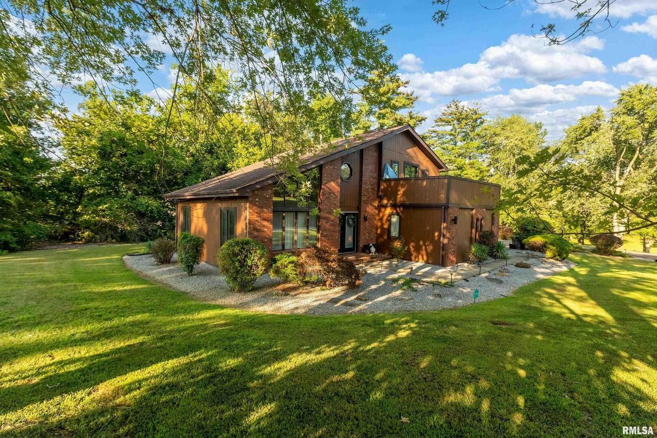 183 Heritage Rd Rd., Carbondale, IL 62903