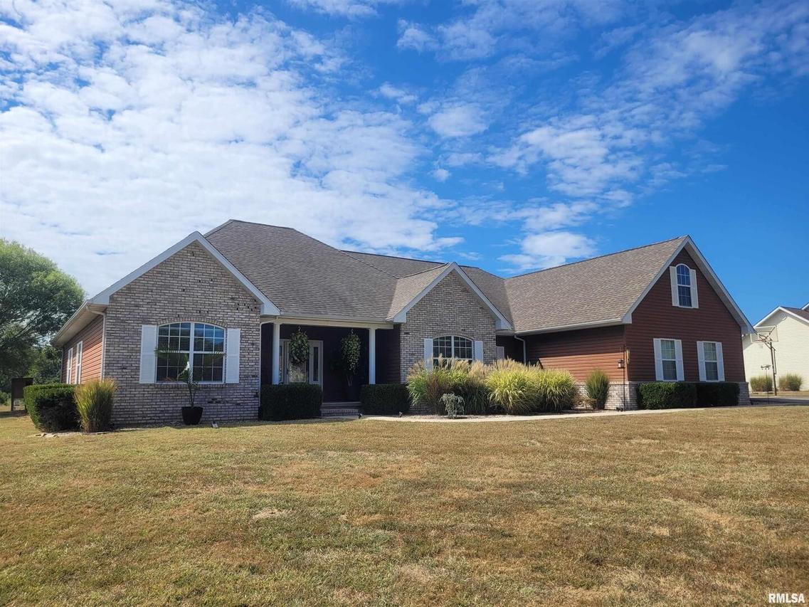 475 N Dartmouth Ln., Mtvernon, IL 62864