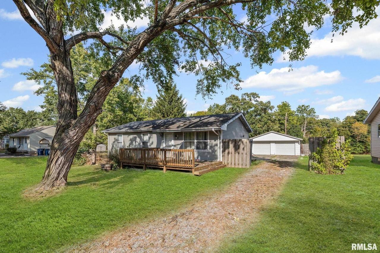 1410 N 17th St., Mt Vernon, IL 62864