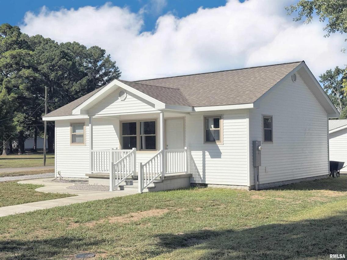 214 S Lincoln St., Royalton, IL 62983