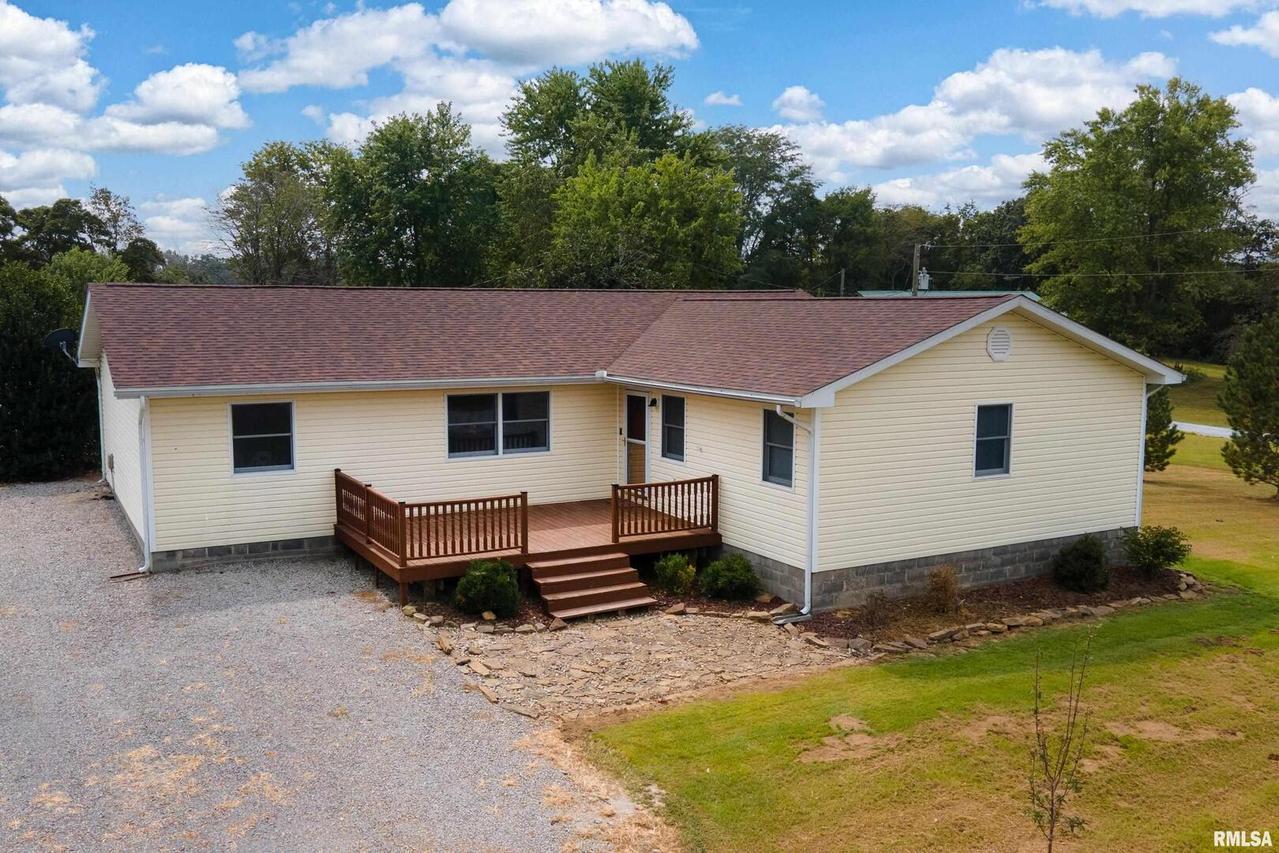 3700 State Route 147, Vienna, IL 62995