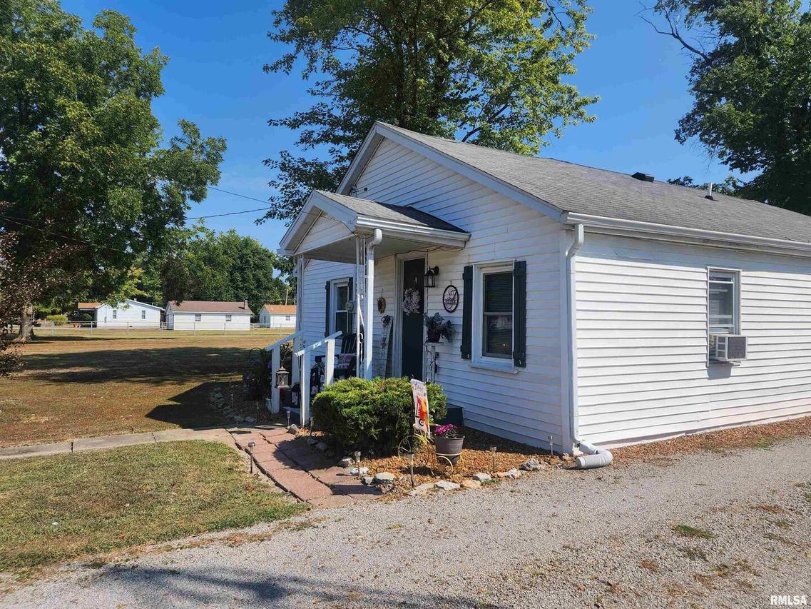 118 Missouri St., Pinckneyville, IL 62274