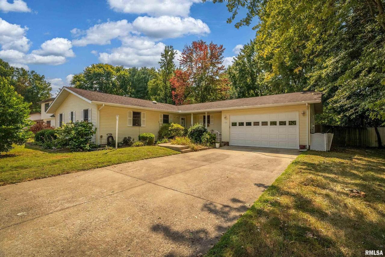 616 S Surrey Ln., Carbondale, IL 62901