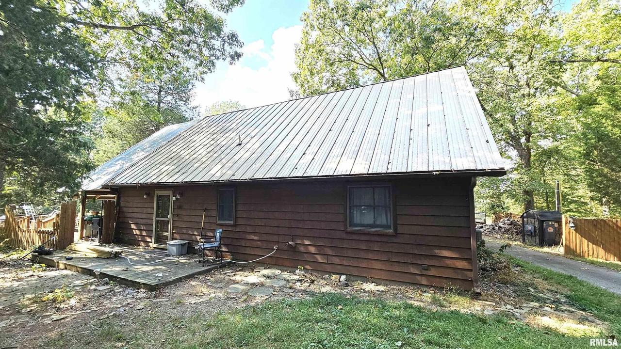 767 Il Route 1 N Hwy., Elizabethtown, IL 62931