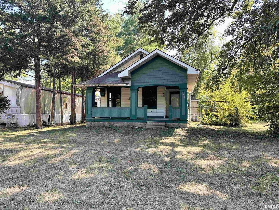 313 Castleton Ave., Mt Vernon, IL 62864