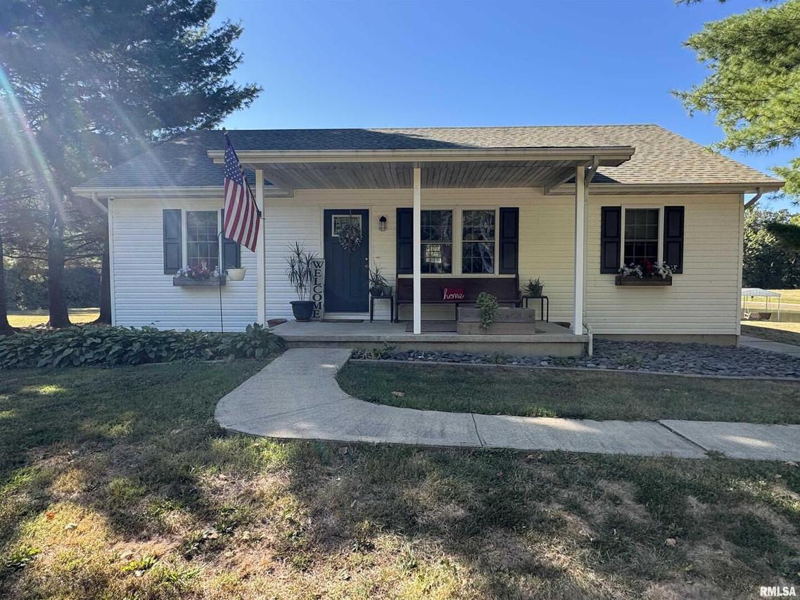 11675 E Radio Tower Rd., Mt Vernon, IL 62864