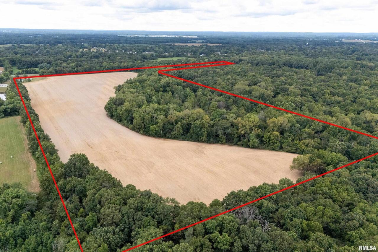 53 Private Road Rd., Desoto, IL 62924