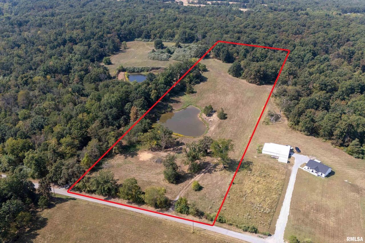 0456 Brushy Creek Rd., Carrier Mills, IL 62917