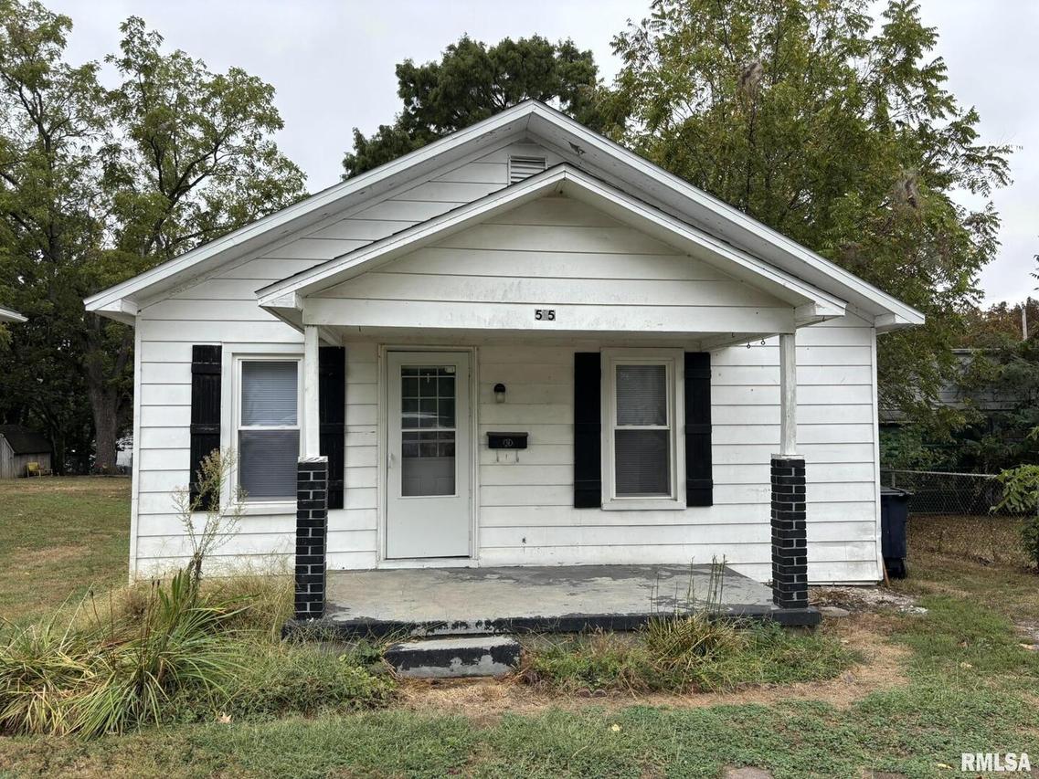 515 N Marion St., Salem, IL 62881