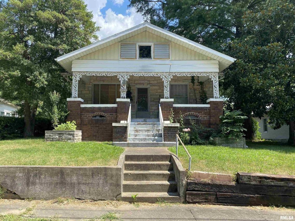 526 N 9th St., Murphysboro, IL 62966