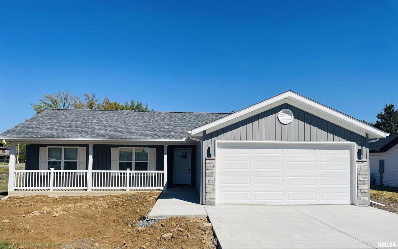 1312 W Mack Ave., Marion, IL 62959