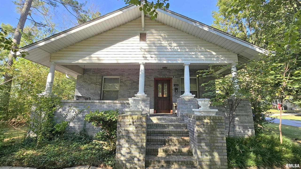 1410 N Garfield St., Marion, IL 62959