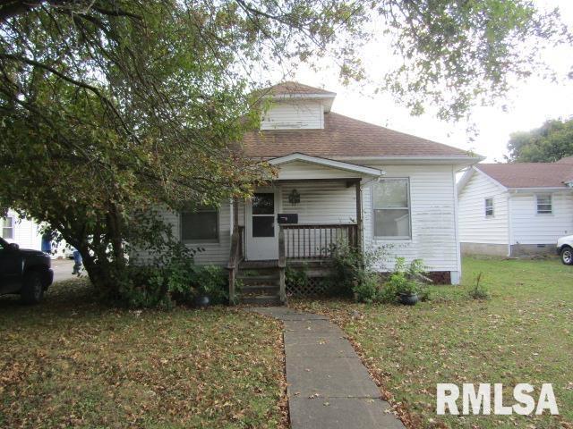 17 W Homer St., Harrisburg, IL 62946