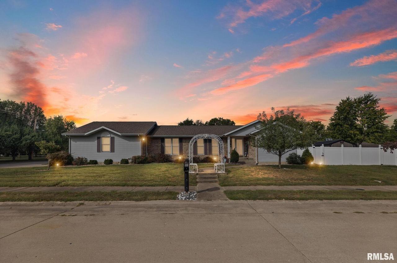 628 Tracy Ter., Centralia, IL 62801