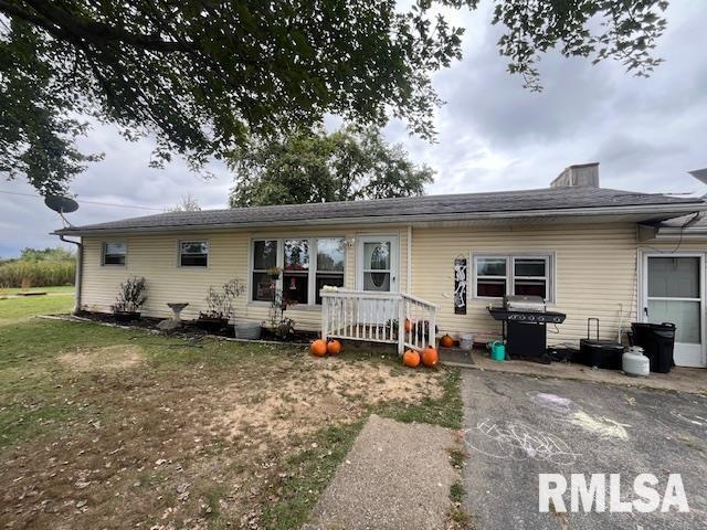 15063 Lighthouse Rd., Pittsburg, IL 62974