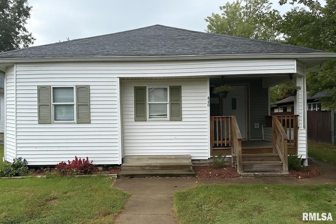 605 S 23rd St., Herrin, IL 62948