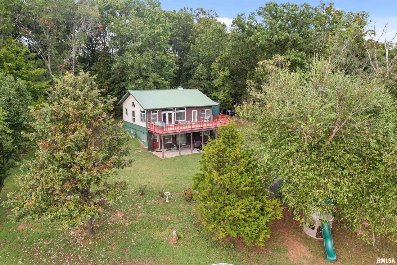 2115 N Lick Creek Rd., Goreville, IL 62939