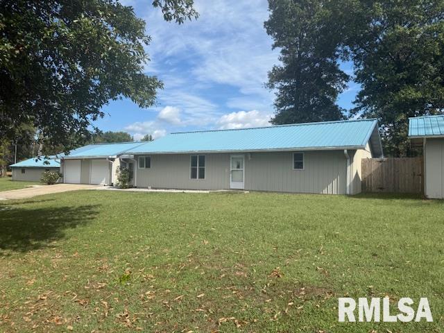 10843 Illinois Steel Rd., Johnston City, IL 62951