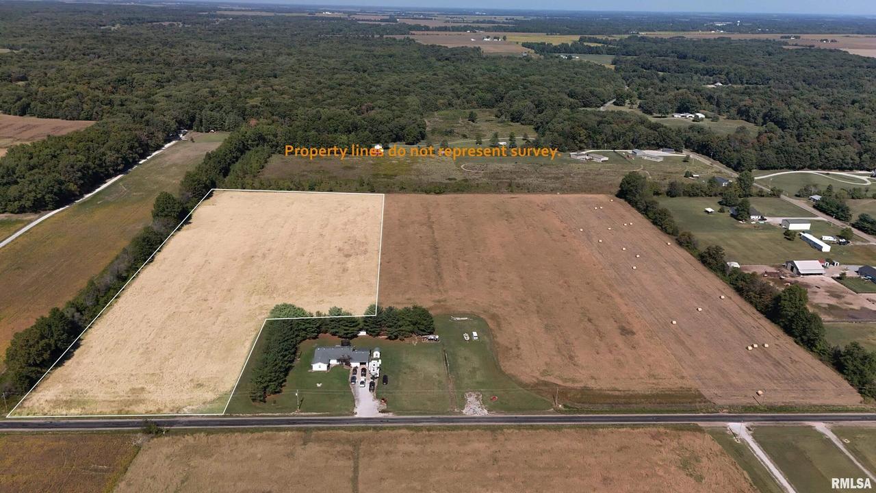 000 W Coon Creek Rd., Flora, IL 62839