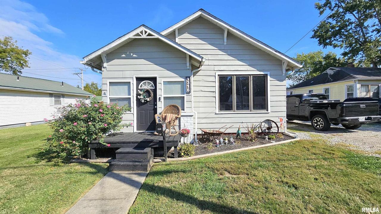 1316 N Park Ave., Herrin, IL 62948