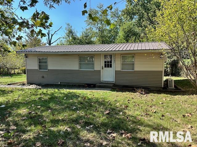 10647 Pasadena Rd., Carbondale, IL 62901