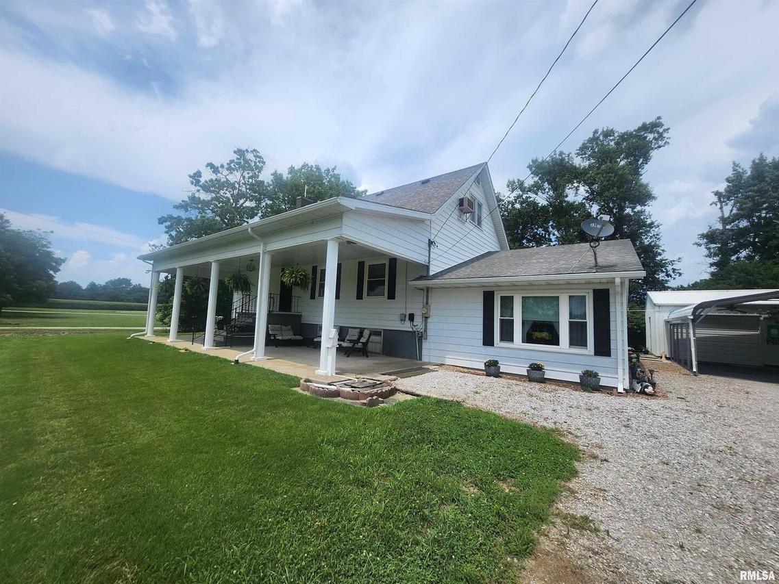 7655 Hardscrabble Rd., Duquoin, IL 62832