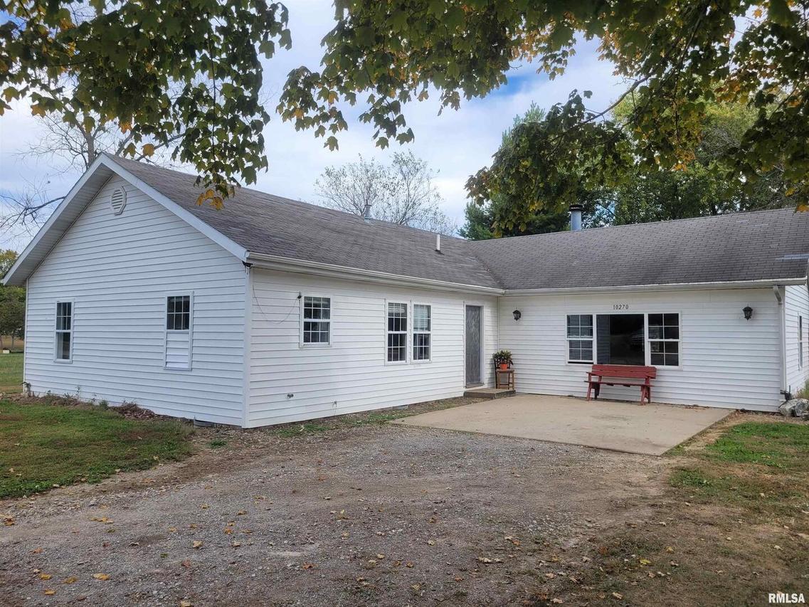10270 N Reynolds Ln., Mt Vernon, IL 62864